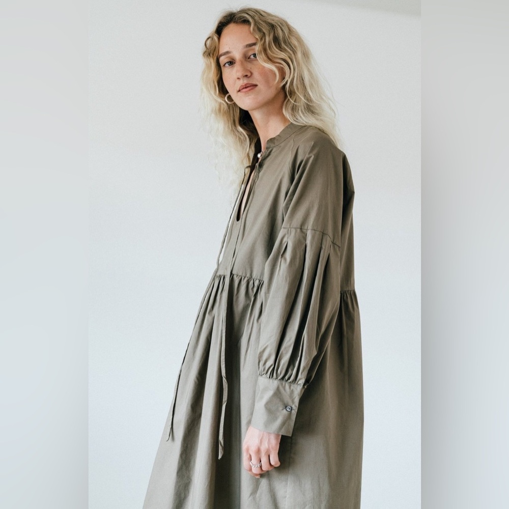 Olive 100% Cotton Midi Dress - A Bronze Age M - Picture 2 of 5